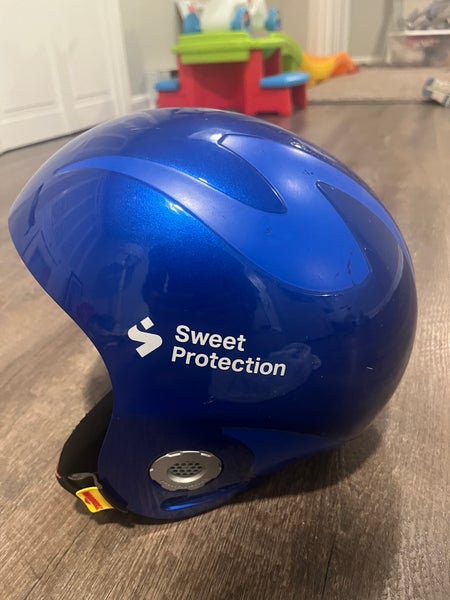 Extra Small / Small Sweet Protection Helmet (Used) FIS Legal