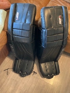 34" Vaughn Velocity V10 Regular Goalie Full Set (Used)