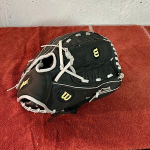 Used Wilson A200 RHT youth glove 10.5”