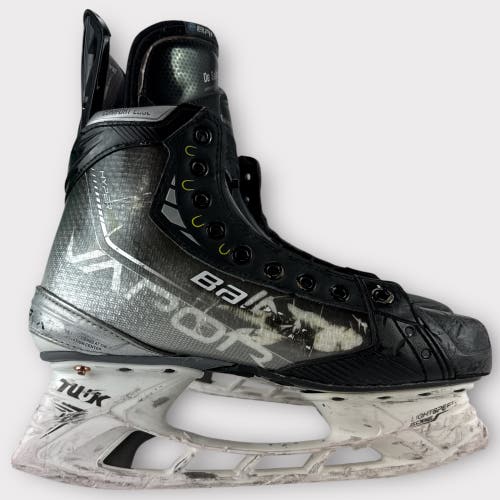Pro Stock Used Bauer Size 7.5 Vapor Hyperlite Hockey Skates
