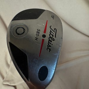Men's Titleist 585H Right Handed Fairway Wood Stiff Flex 5 Wood (Used)