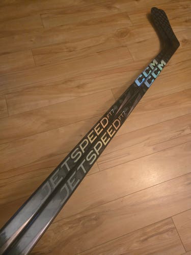2-pack CCM Jetspeed FT7 Pro: Left 85 Flex P90 Curve