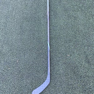 Broken Senior Bauer Nexus Tracer Right Handed Hockey Stick P28 (Used)