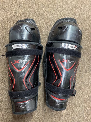 Senior CCM 13" Shin Pads (Used)