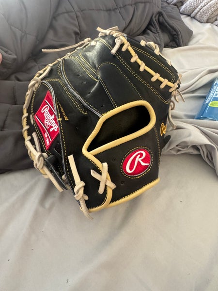 2024 Rawlings Heart of the Hide RH Catcher's Mitt AR35 model fully broken in - 34" (New)