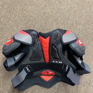 Medium Senior CCM QuickLite 290 Shoulder Pads (Used)