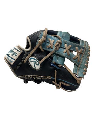 Used Rawlings PRO205-32CW BB/SB Glove RH Throw White/Black/Royal 11 3/4" 11835-S000198049