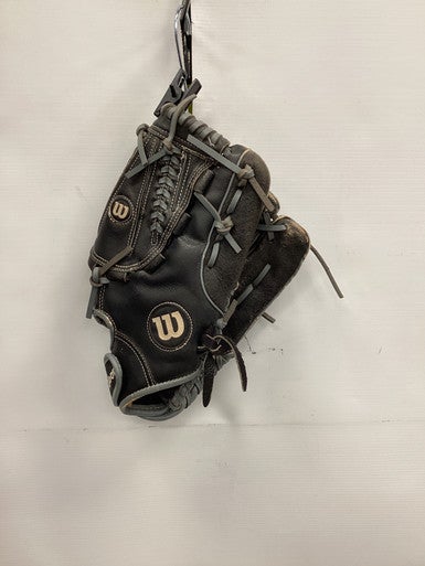 Used Wilson A360 RH Throw Fastpitch Gloves Black 13" 11851-S000037582