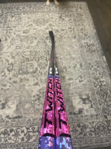 New 2 Pack Bauer Purple Twitch (77 flex P28) Right Hand