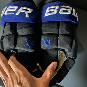Bauer Supreme Mach Gloves 15" Pro Stock (New)