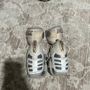 Youth Small Reebok 6K Elbow Pads (Used)