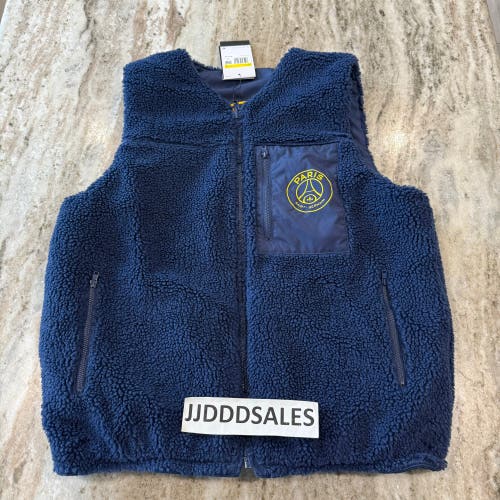 Paris Saint-Germain Nike Club+ Winterized Reversible Full-Zip Vest Navy Size S
New With Tags