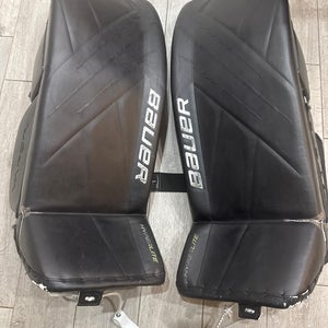 Medium Bauer Hyperlite Goalie Leg Pads (Used)