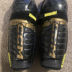 Junior CCM Tacks AS-V Pro 13" Shin Pads (Used)