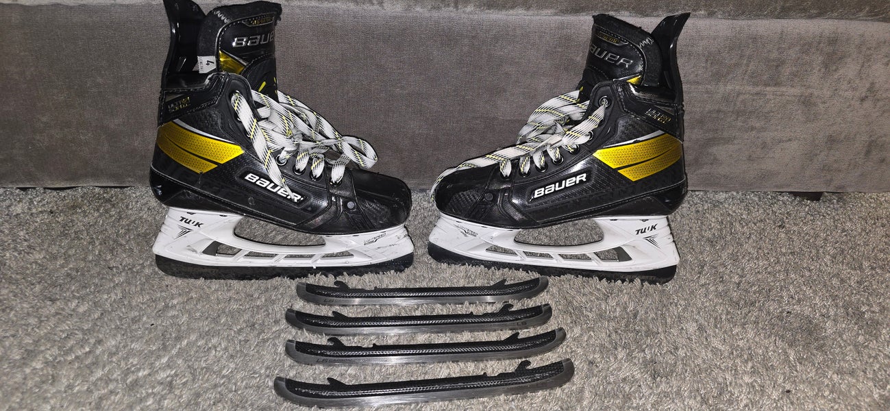 Bauer Supreme UltraSonic Hockey Skates Size 4 (Used)