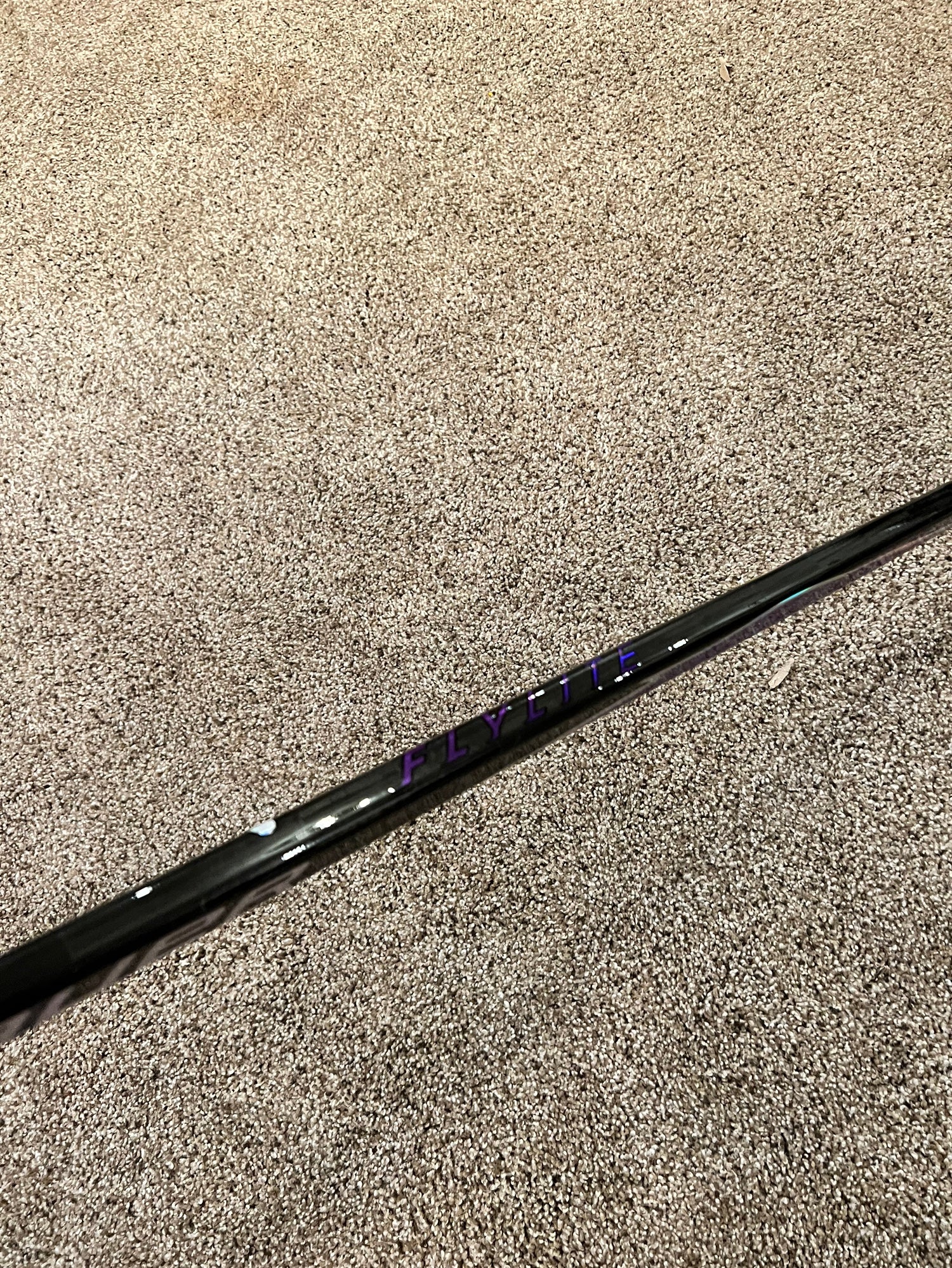 NEW! Senior Bauer Vapor FlyLite PURPLE RH P92 70 flex hockey stick 