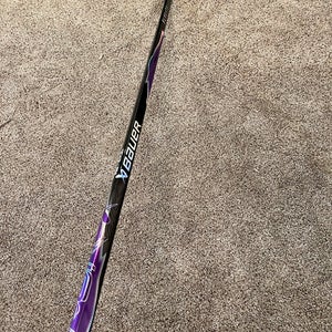 NEW! Senior Bauer Vapor FlyLite PURPLE RH P28 70 flex hockey stick