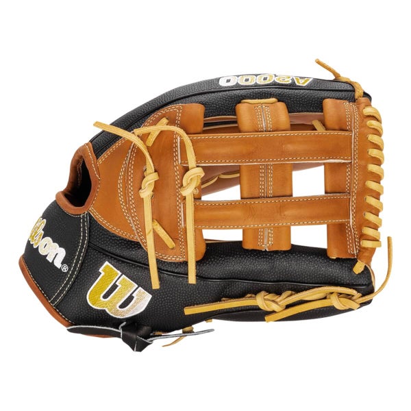 Used Wilson WBW1009751275 Right Hand Thrower - Excellent Condition