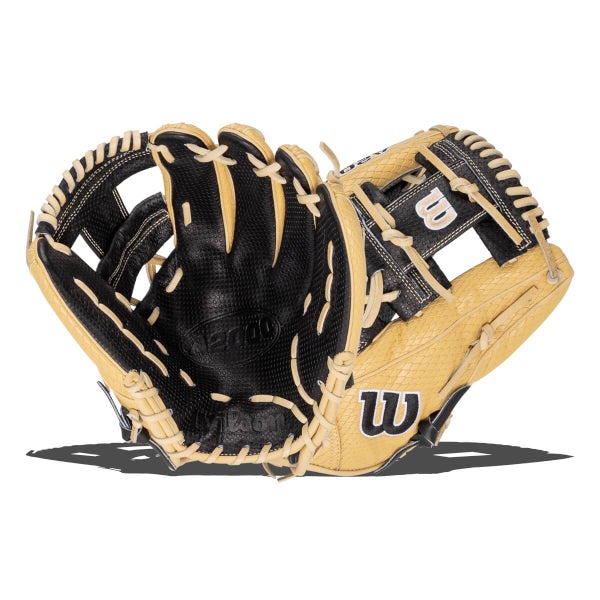 Used Wilson WBW1032961175 Right Hand Thrower - Excellent Condition
