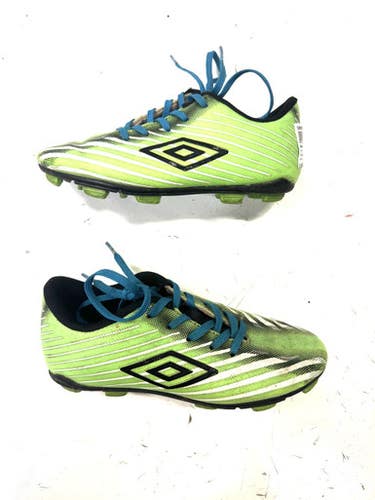 Used Umbro Soccer Cleats Green Youth 12.0 11860-S000297500
