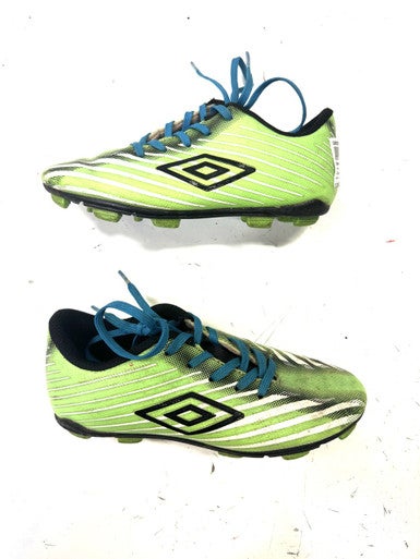 Used Umbro Soccer Cleats Green Youth 12.0 11860-S000297500