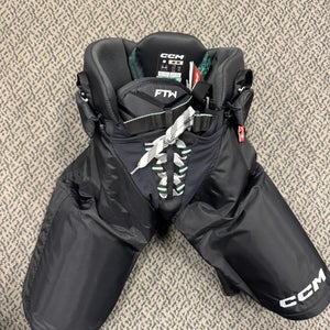 Women's Senior Medium CCM Jetspeed FTW Hockey Pants (New)