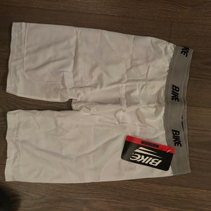 (New) NEW BIKE ATHLETIC FOOTBALL GIRDLE COMPRESSION SHORTS BYGR35 YOUTH LARGE