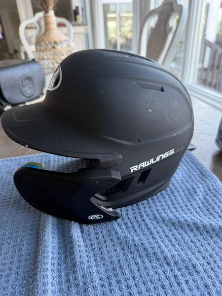 Small Rawlings Batting Helmet (Used)