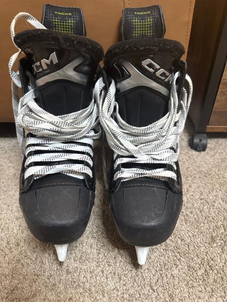 2024 CCM Tacks XF 80 Hockey Skates Regular Width 6.5 (Used)
