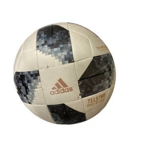 Used Adidas ADIDAS SOCCER BALL All Size Soccer Ball White 5 11884-S000052294
