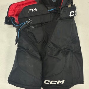 Black Junior Large CCM Jetspeed ft6 Hockey Pants (Used)