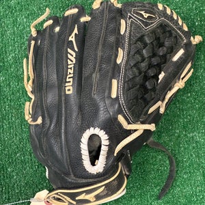 Black Mizuno Prospect RH Softball Glove 12.5" (Used)