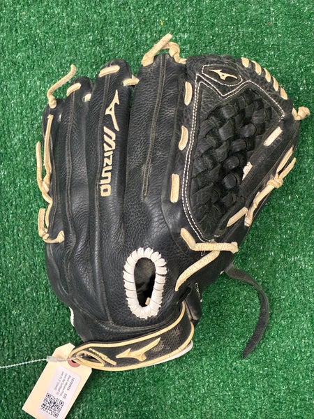 Black Mizuno Prospect RH Softball Glove 12.5" (Used)