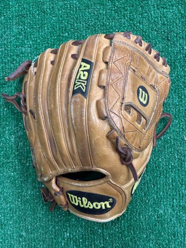 Brown Wilson A2K RH Pitcher's Baseball Glove 12" (Used)