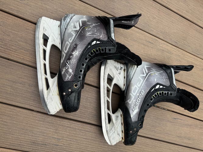 Pro Stock Bauer Vapor Hyperlite Sr Ice Hockey Skates 10.5