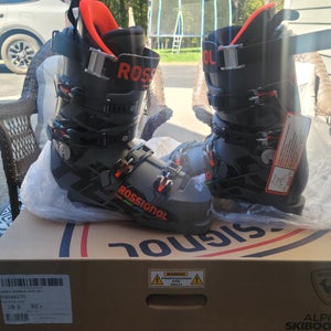 Brand New Rossignol Hero World Cup ZA Ski Boots in box