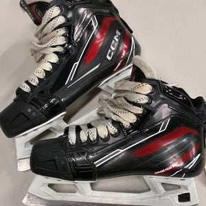 Senior CCM Extreme Flex E6.9 Hockey Goalie Skates Size 6.5 (Used)