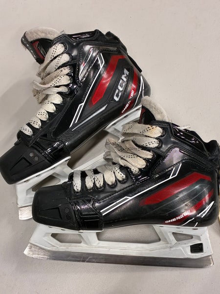 Senior CCM Extreme Flex E6.9 Hockey Goalie Skates Size 6.5 (Used)