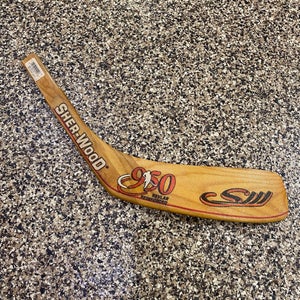 Sher-Wood Right Handed Stick Blade Mid Pattern (New)