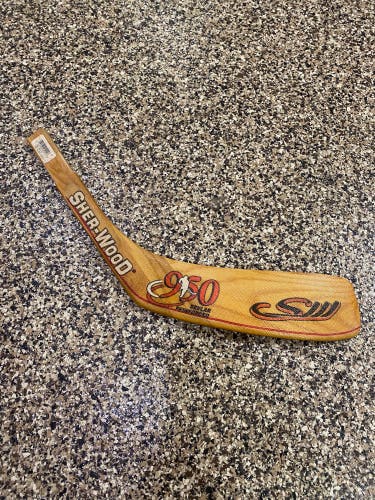Sher-Wood Right Handed Stick Blade Mid Pattern (New)