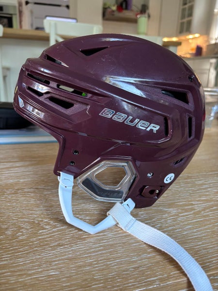 Medium Bauer Re-Akt 155 Helmet (Used) Maroon
