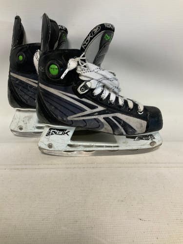 Used Reebok 5K PUMP Junior Hockey Skate Junior 04 11823-S000034100