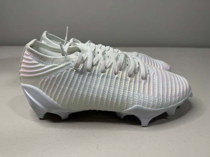 Size 6.5 Men’s Under Armour Blur Pro Football Cleats White Worn Once