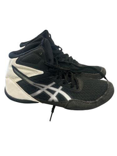 Used Asics CN235 2.5 Wrestling Shoes Black Senior 6 11862-S000090524