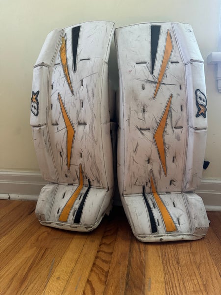 29" Brian's Netzero Goalie Leg Pads (Used)