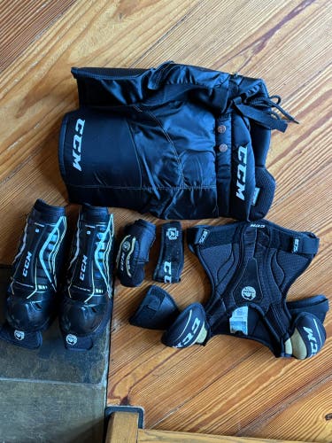 Youth Small CCM Little Penguins hockey starter set