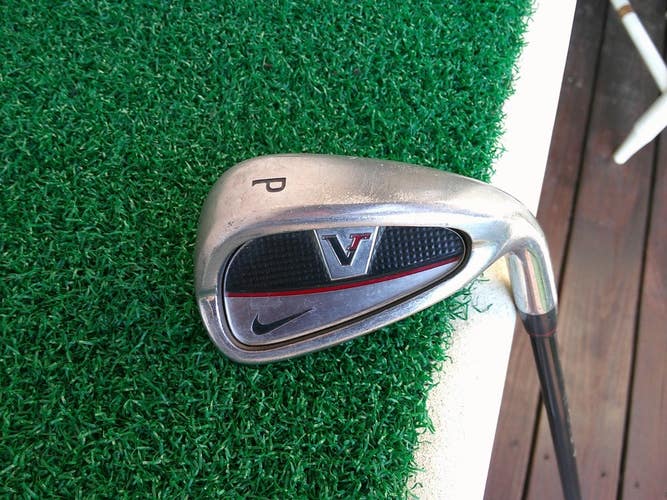 NIKE Victory RED VR Pitching Wedge w/ Regular Flex Shaft