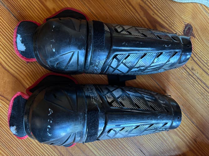 Senior CCM JetSpeed FT350 13" Shin Pads (Used)
