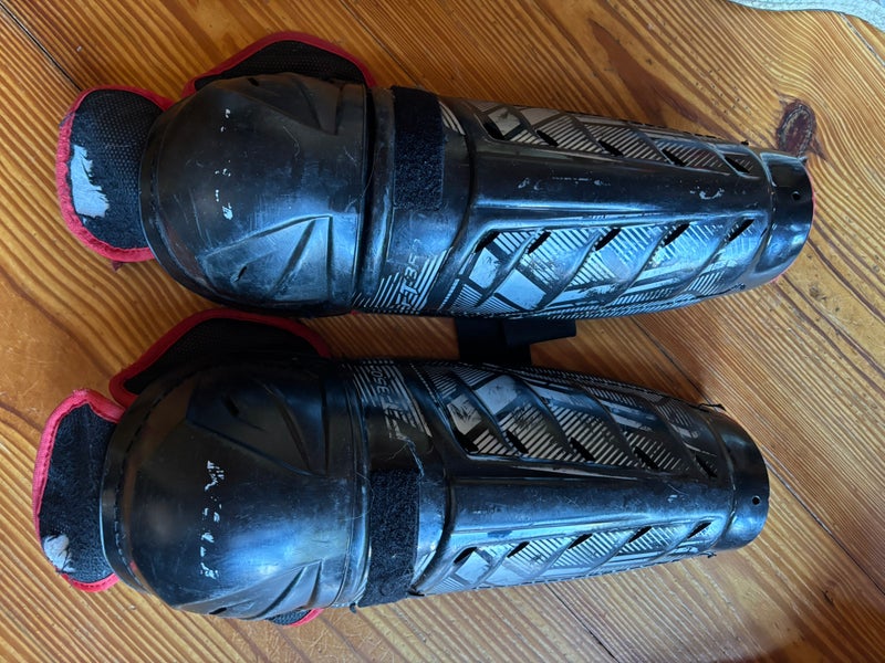 Senior CCM JetSpeed FT350 13" Shin Pads (Used)