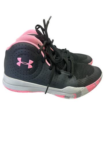 Used Under Armour Basketball Shoes Y Black And Pink Junior 05.5 11862-S000090514
